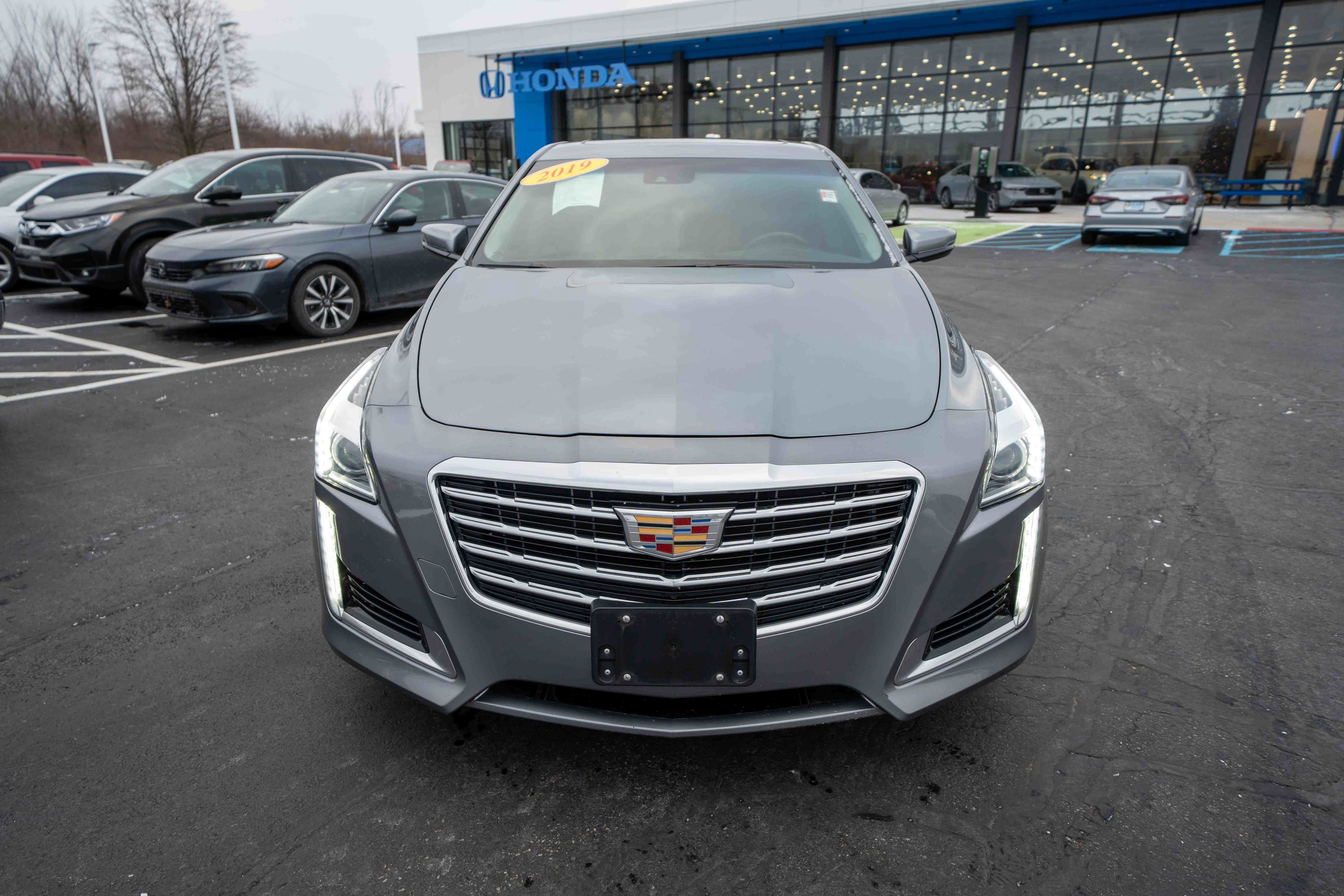 Used 2019 Cadillac CTS Luxury image 2