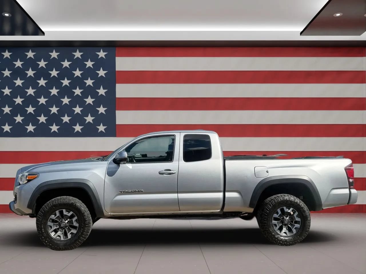 Used 2019 Toyota Tacoma TRD Off-Road w/ Technology Package AWD/4WD image 3