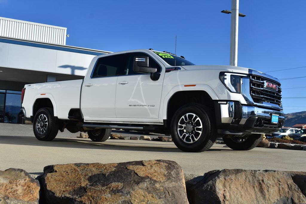 Certified 2025 GMC Sierra 3500 SLE w/ SLE Convenience Package image 3