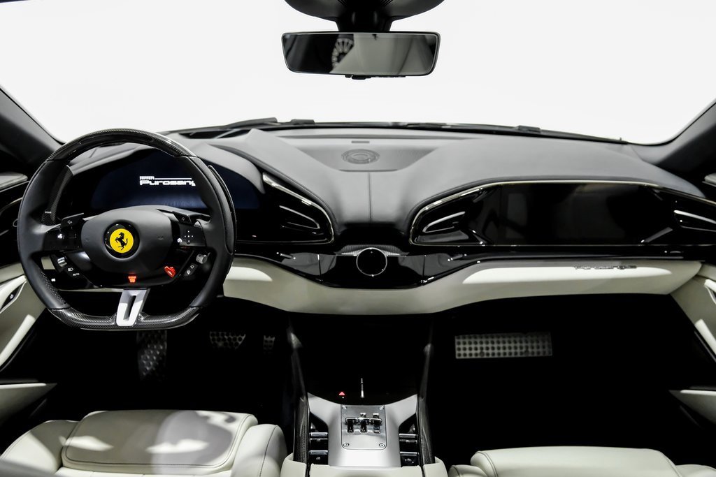 Used 2025 Ferrari Purosangue image 11
