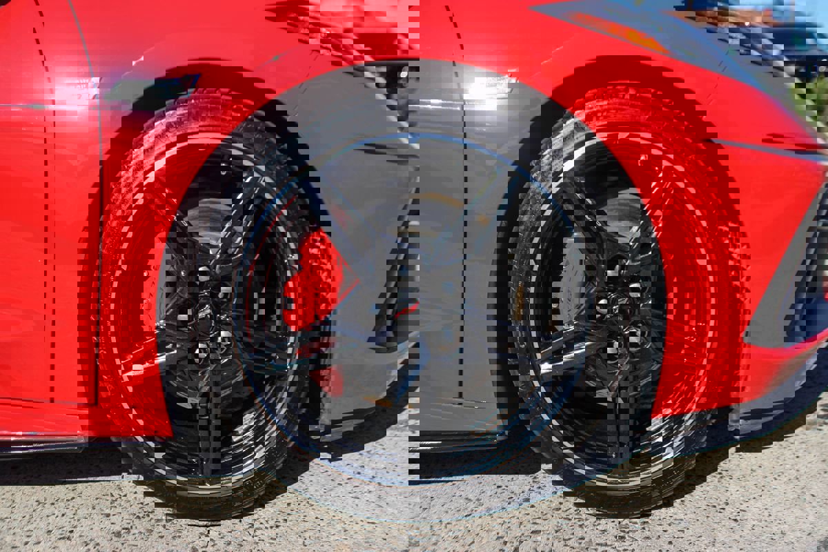 Used 2020 Chevrolet Corvette Stingray Premium Cpe w/ 3LT Preferred Equipment Group image 41