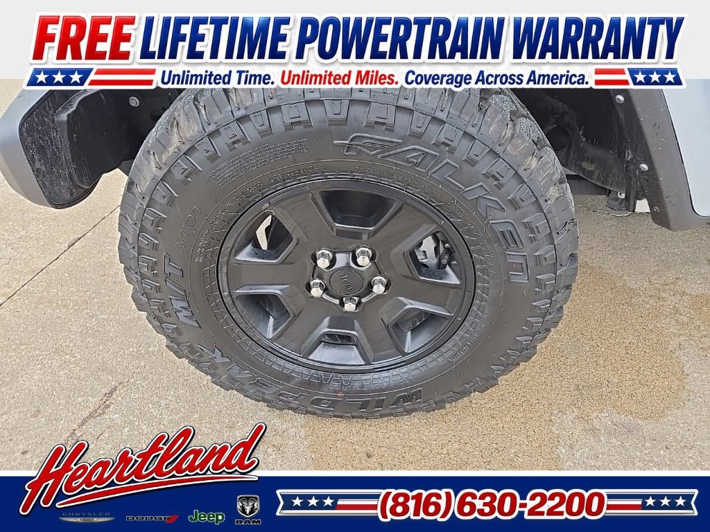 Used 2023 Jeep Gladiator Sport AWD/4WD image 31