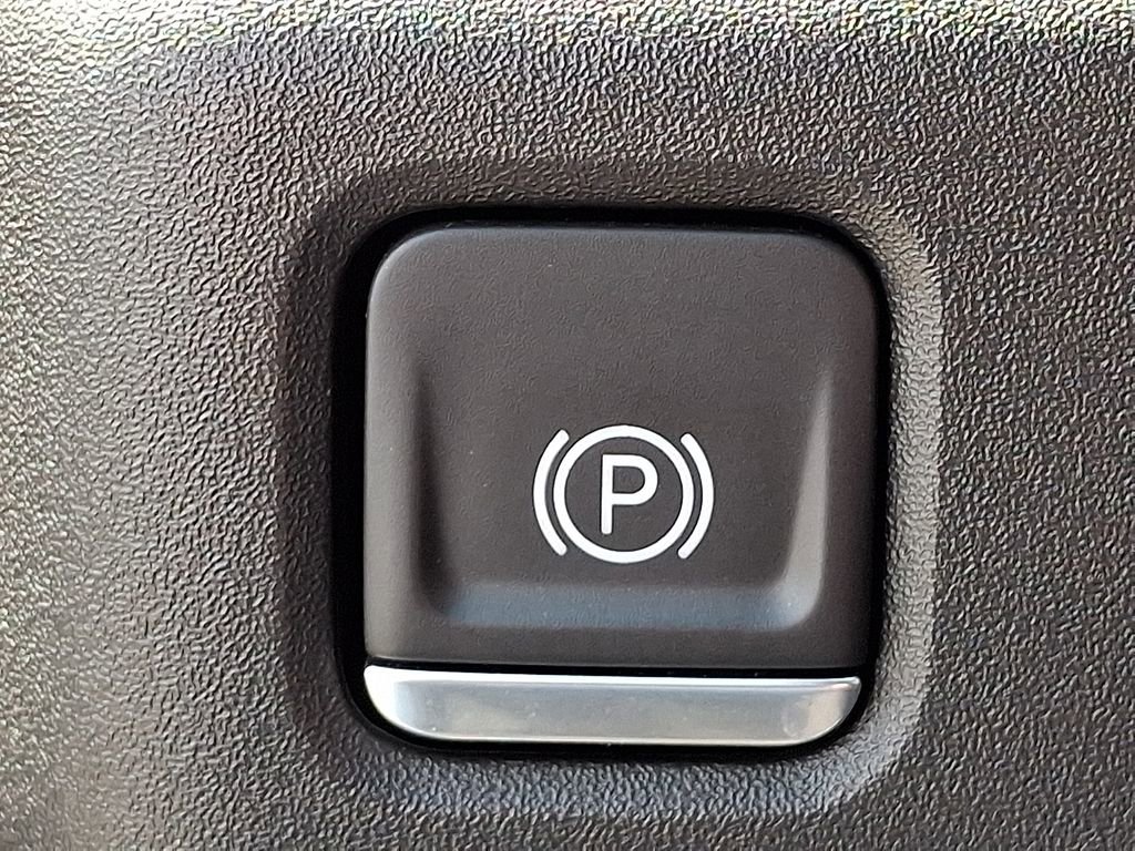 Used 2024 Chevrolet Silverado 1500 RST image 23