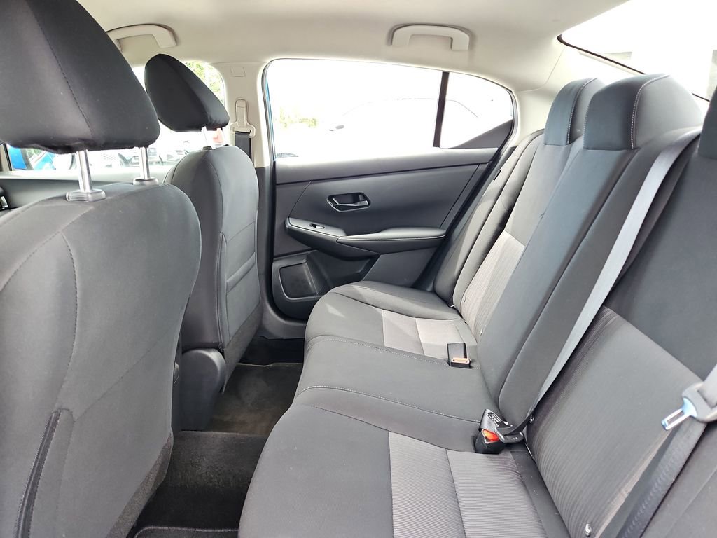 Used 2025 Nissan Sentra SV FWD image 26