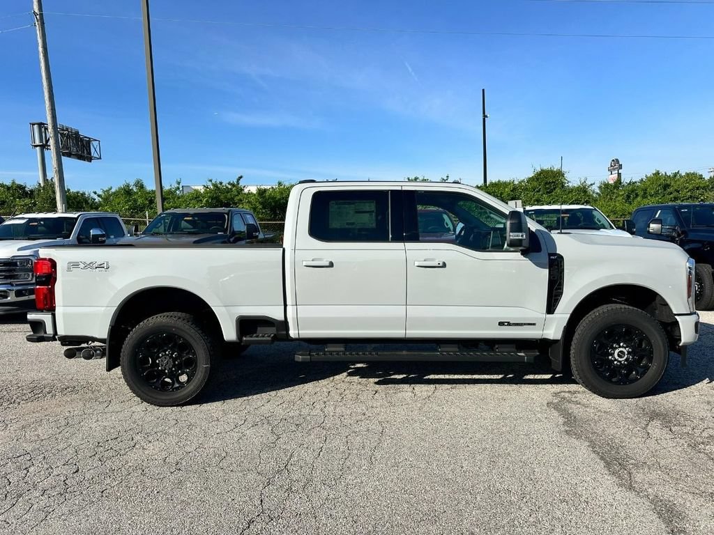 New 2026 Ford F250 XLT w/ XLT Premium Package AWD/4WD image 2