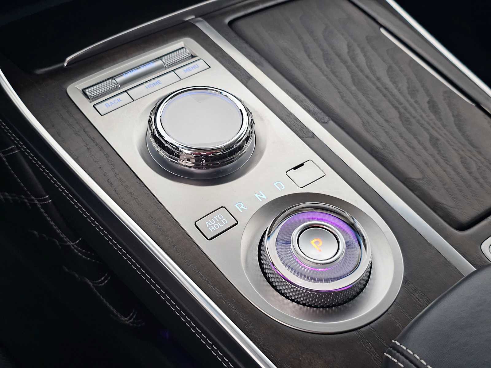 Used 2023 Genesis GV80 3.5T w/ Cargo Package image 30