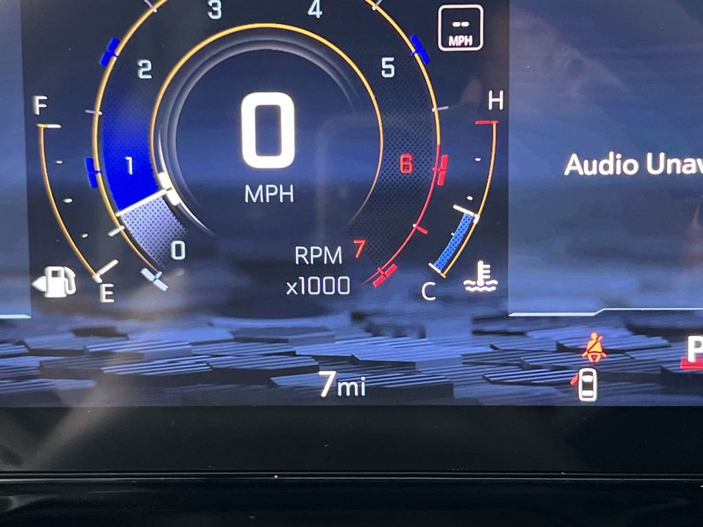 New 2025 Chevrolet Suburban Premier AWD/4WD image 11