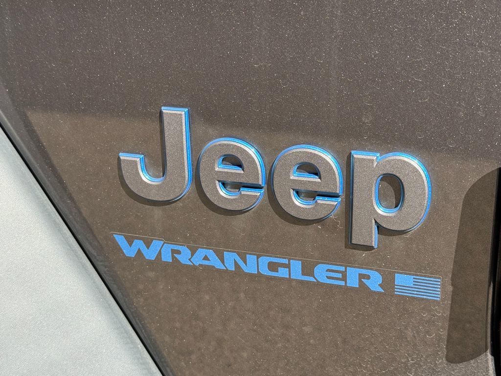 Used 2024 Jeep Wrangler Willys 4xe image 21