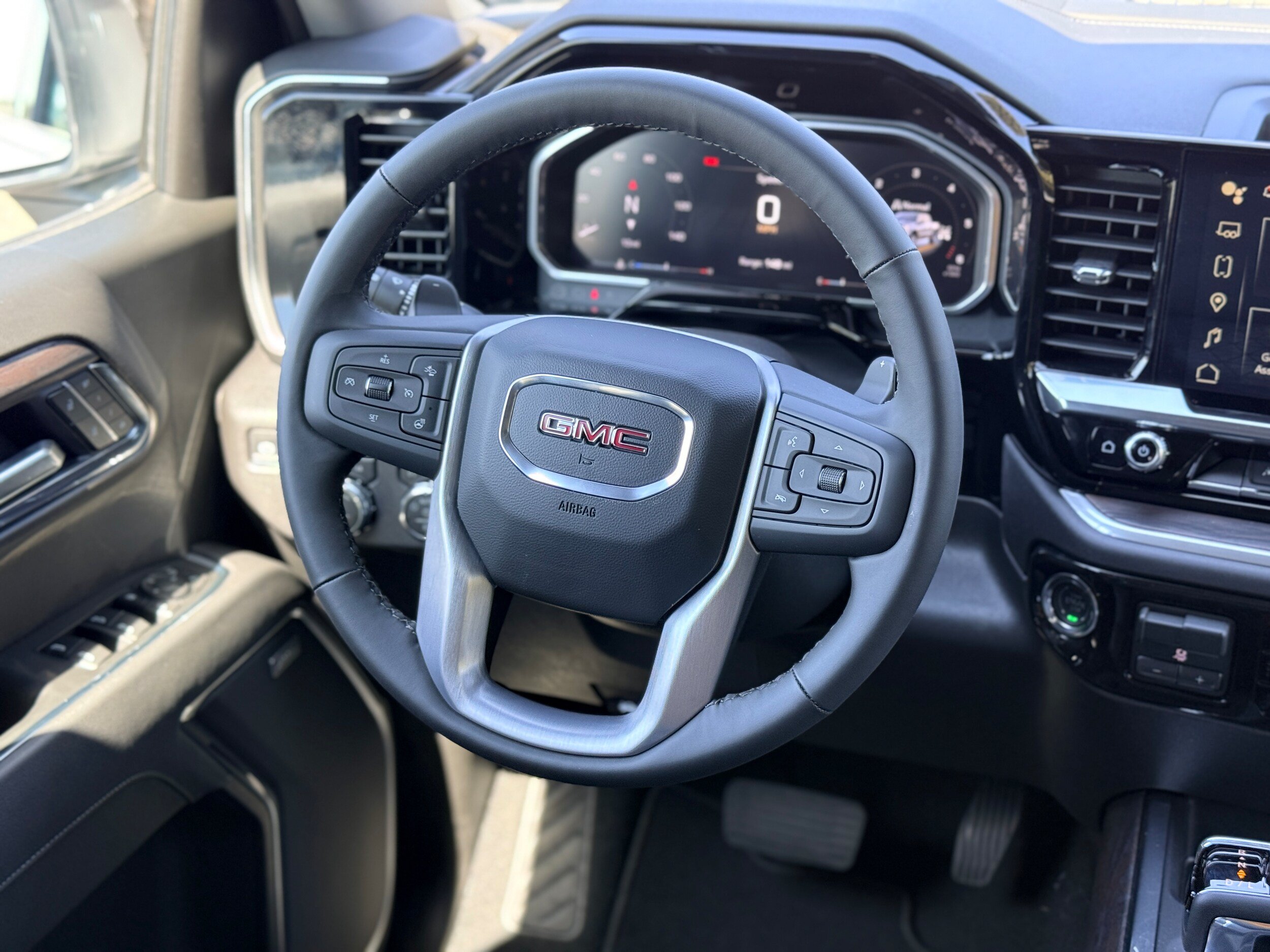 New 2026 GMC Sierra 1500 SLT w/ SLT Convenience Package AWD/4WD image 37