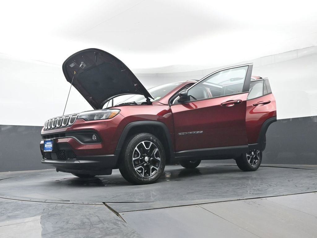 Used 2022 Jeep Compass Latitude w/ Convenience Group image 46