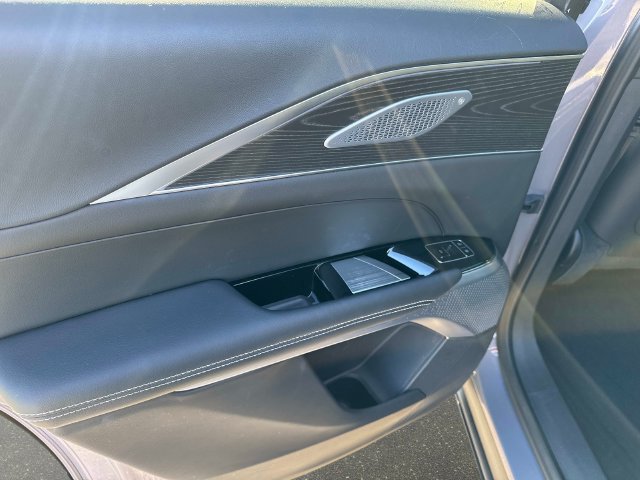 Certified 2025 Cadillac Lyriq Luxury w/ LPO, Floor Liner Package AWD/4WD image 10