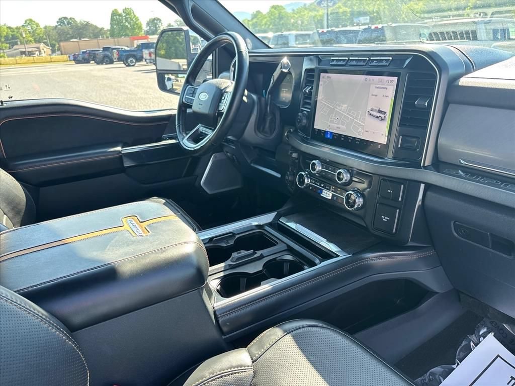 Used 2024 Ford F250 Platinum AWD/4WD image 12