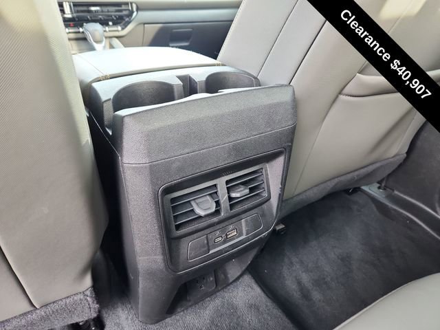 Used 2024 Chevrolet Colorado ZR2 w/ Technology Package image 23