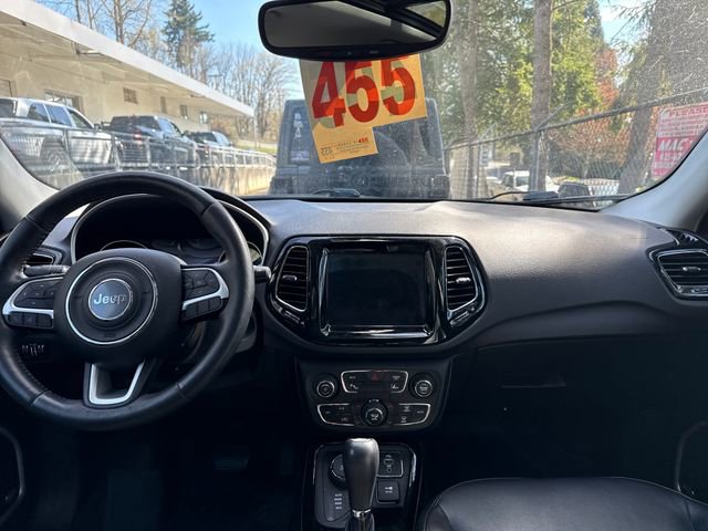 Used 2018 Jeep Compass Limited w/ Navigation Group image 12