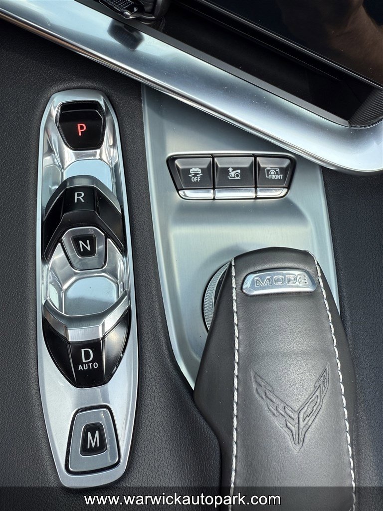 Used 2021 Chevrolet Corvette STINGRAY 2LT Z51 Performance P w/ Z51 Performance Package image 9