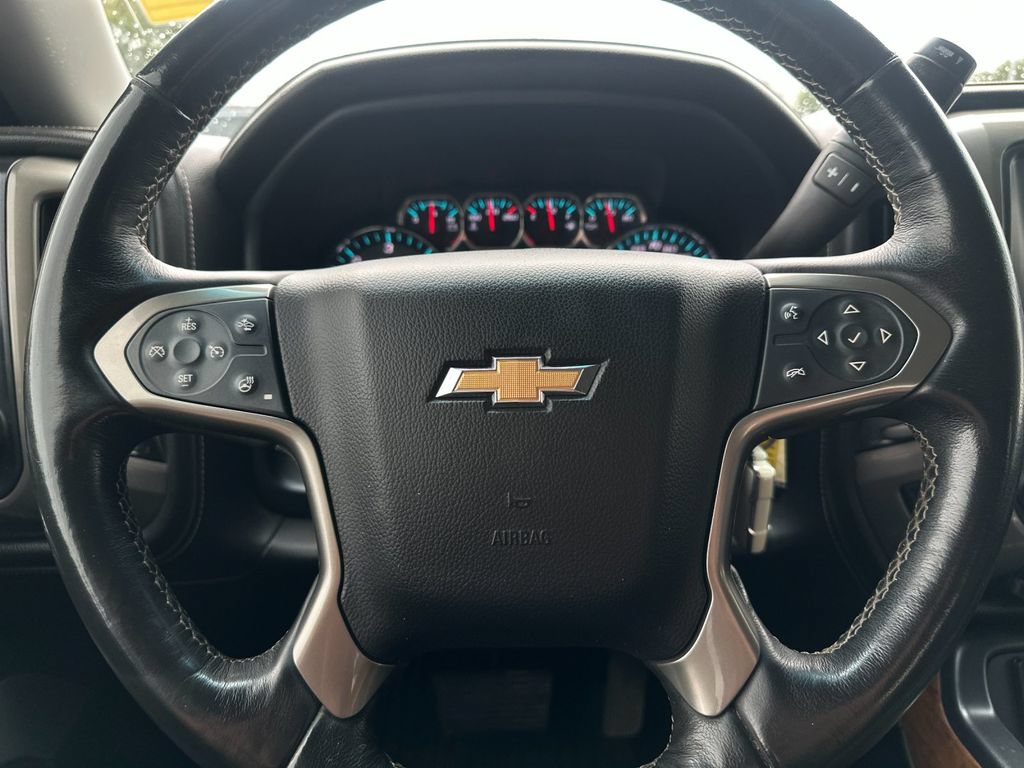 Used 2018 Chevrolet Silverado 1500 High Country AWD/4WD image 21