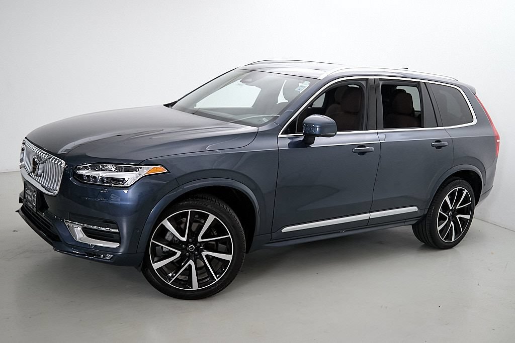 Certified 2023 Volvo XC90 B6 Plus w/ Protection Package Premier AWD/4WD image 3