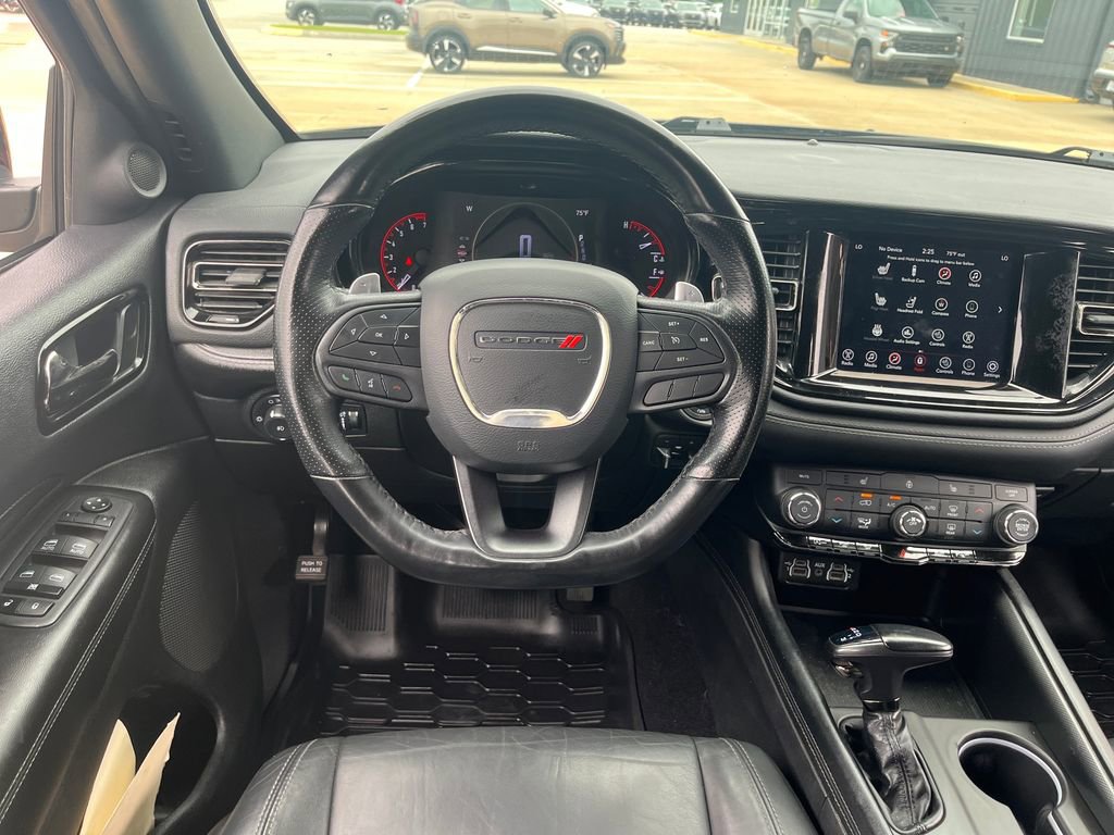 Used 2022 Dodge Durango GT w/ Trailer Tow Group IV RWD image 16