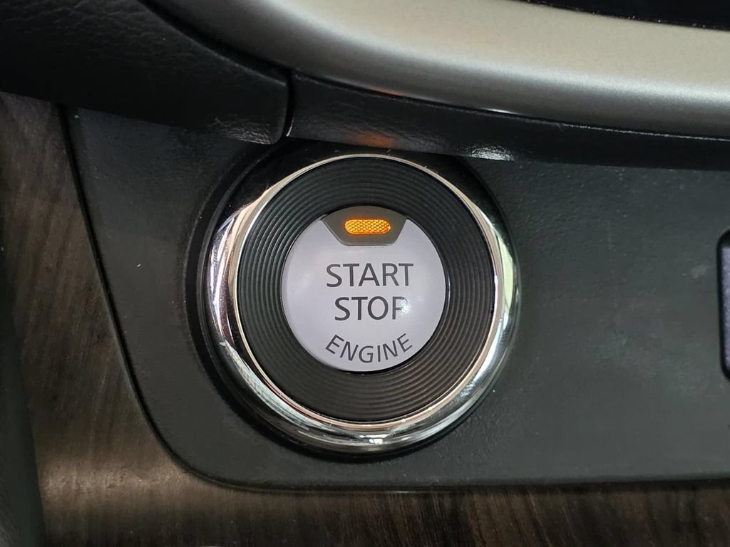 Used 2022 Nissan Murano Platinum w/ Cargo Package FWD image 25