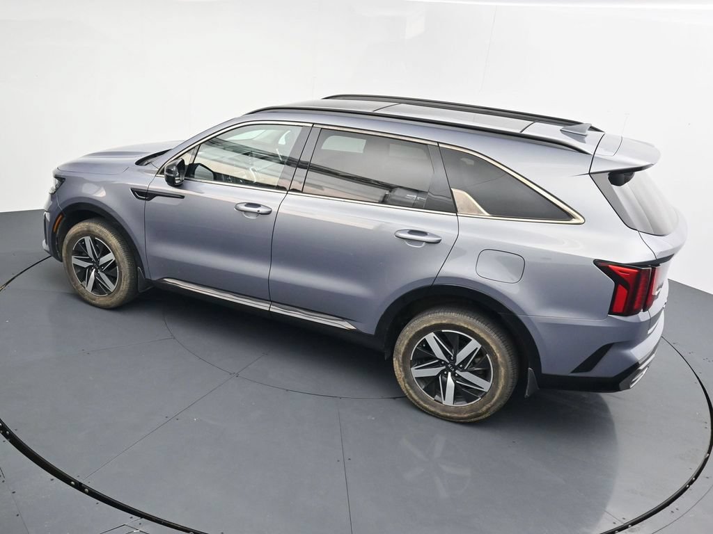 Used 2021 Kia Sorento EX w/ Panoramic Sunroof Package AWD/4WD image 13