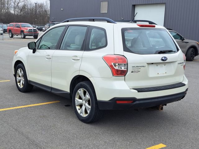 Used 2015 Subaru Forester 2.5i w/ Alloy Wheel Package image 3