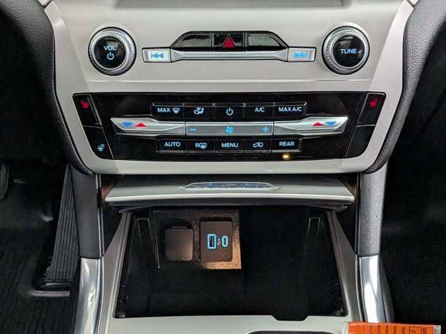 Used 2023 Ford Explorer XLT w/ Equipment Group 202A image 36