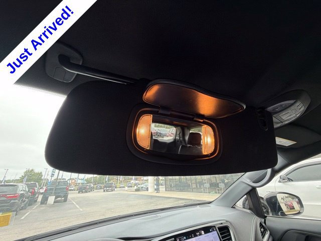 Used 2026 Chrysler Pacifica Select FWD image 35