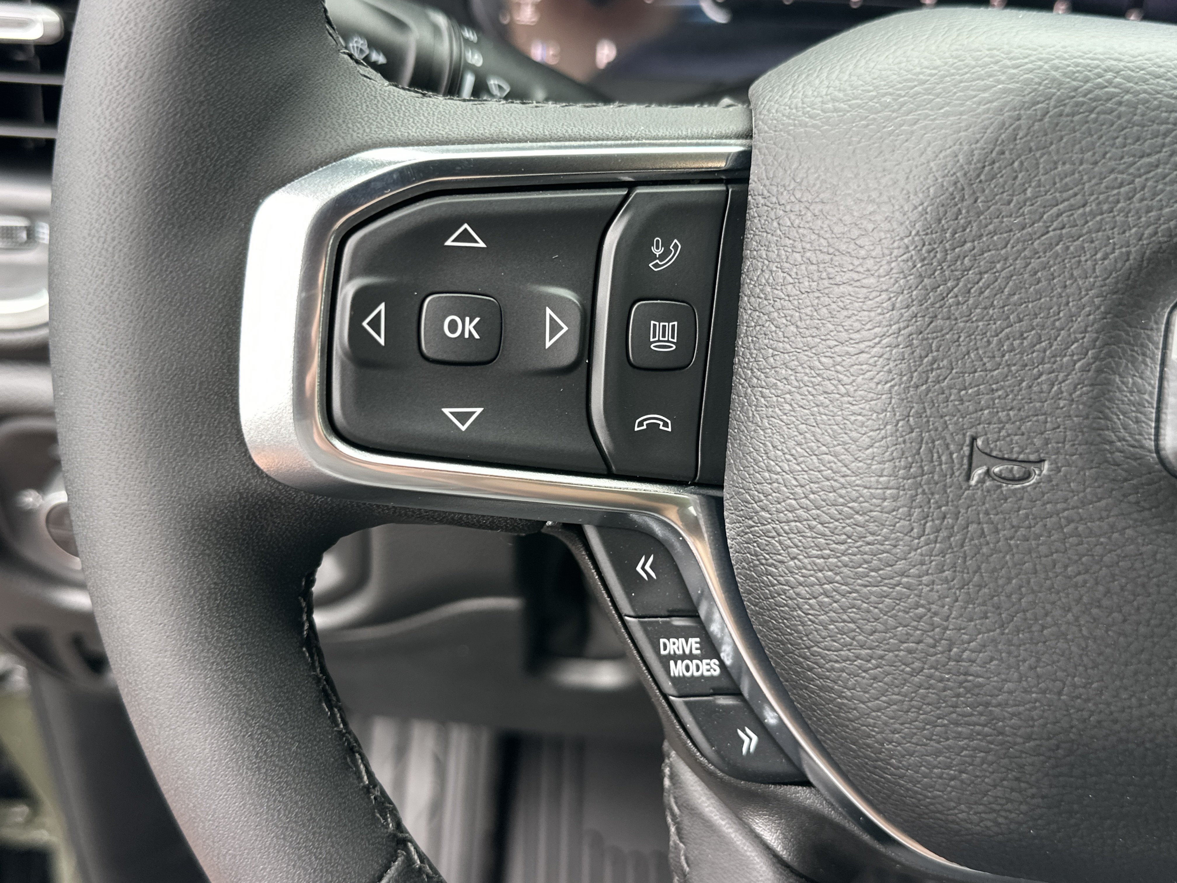 New 2026 RAM 1500 Laramie w/ Night Edition AWD/4WD image 11
