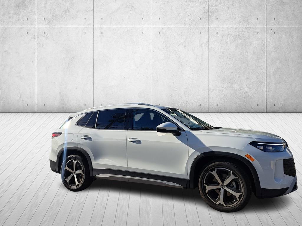 New 2026 Volkswagen Tiguan SE image 3