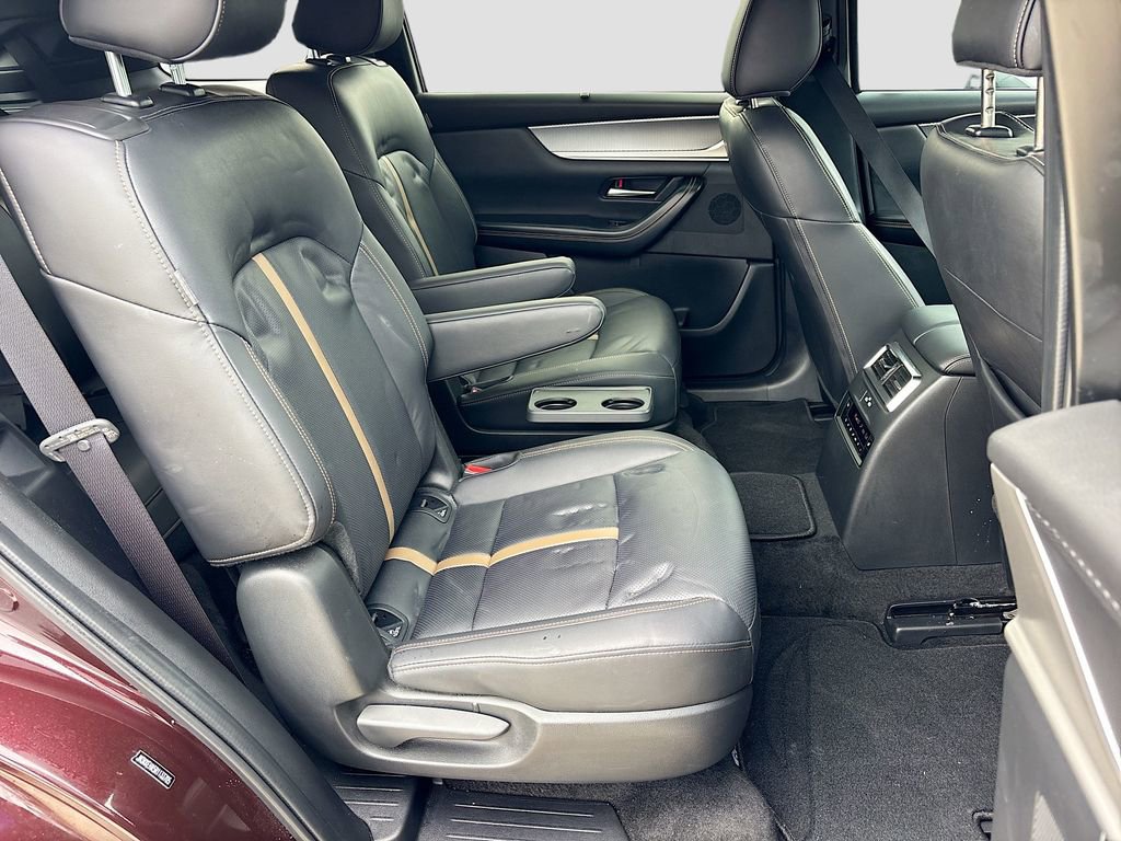 Used 2024 MAZDA CX-90 Plug-In Hybrid w/ Premium Plus image 30