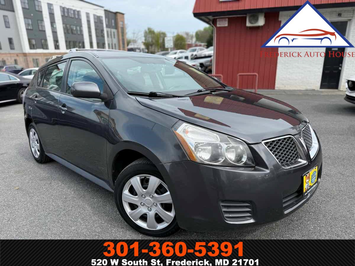 Used 2009 Pontiac Vibe w/ Preferred Package image 1