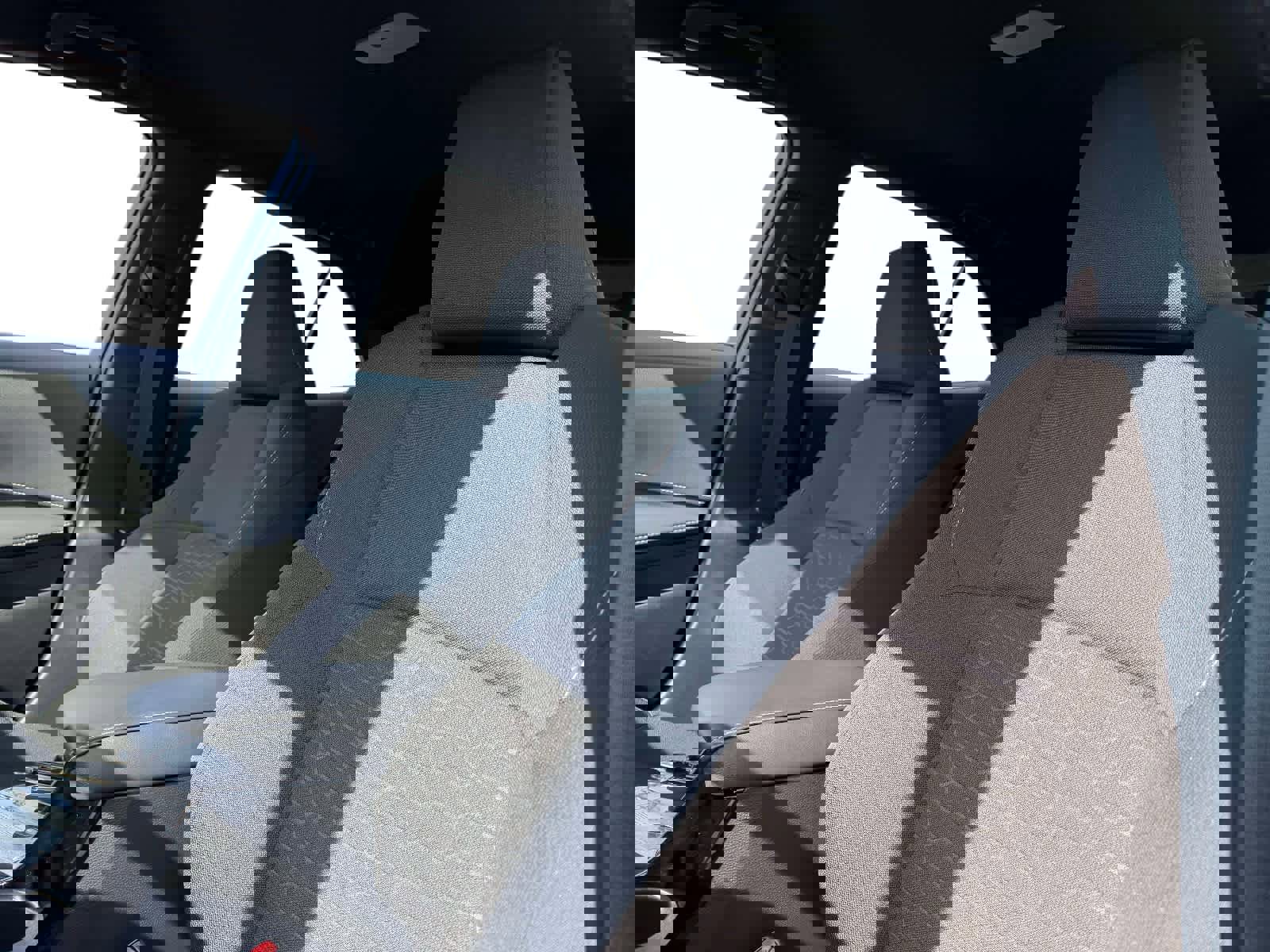 Used 2024 Toyota Corolla SE image 10