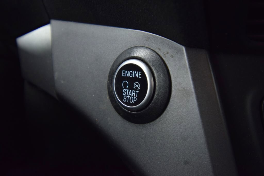 Used 2019 Ford Escape SE image 36