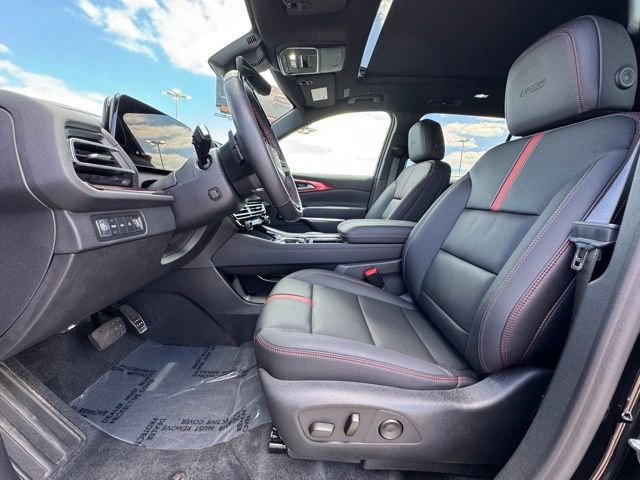 Used 2024 Chevrolet Traverse RS w/ LPO, Floor Liner Package image 25