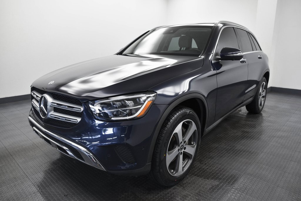 Used 2022 Mercedes-Benz GLC 300 4MATIC image 3
