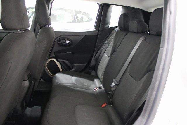 Used 2015 Jeep Renegade Sport w/ Power & Air Group image 18