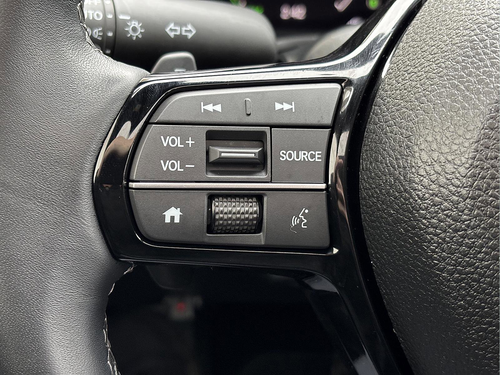 Certified 2025 Honda Civic Sport image 27