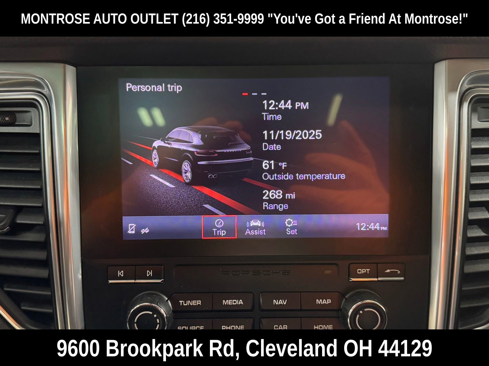 Used 2017 Porsche Macan image 27