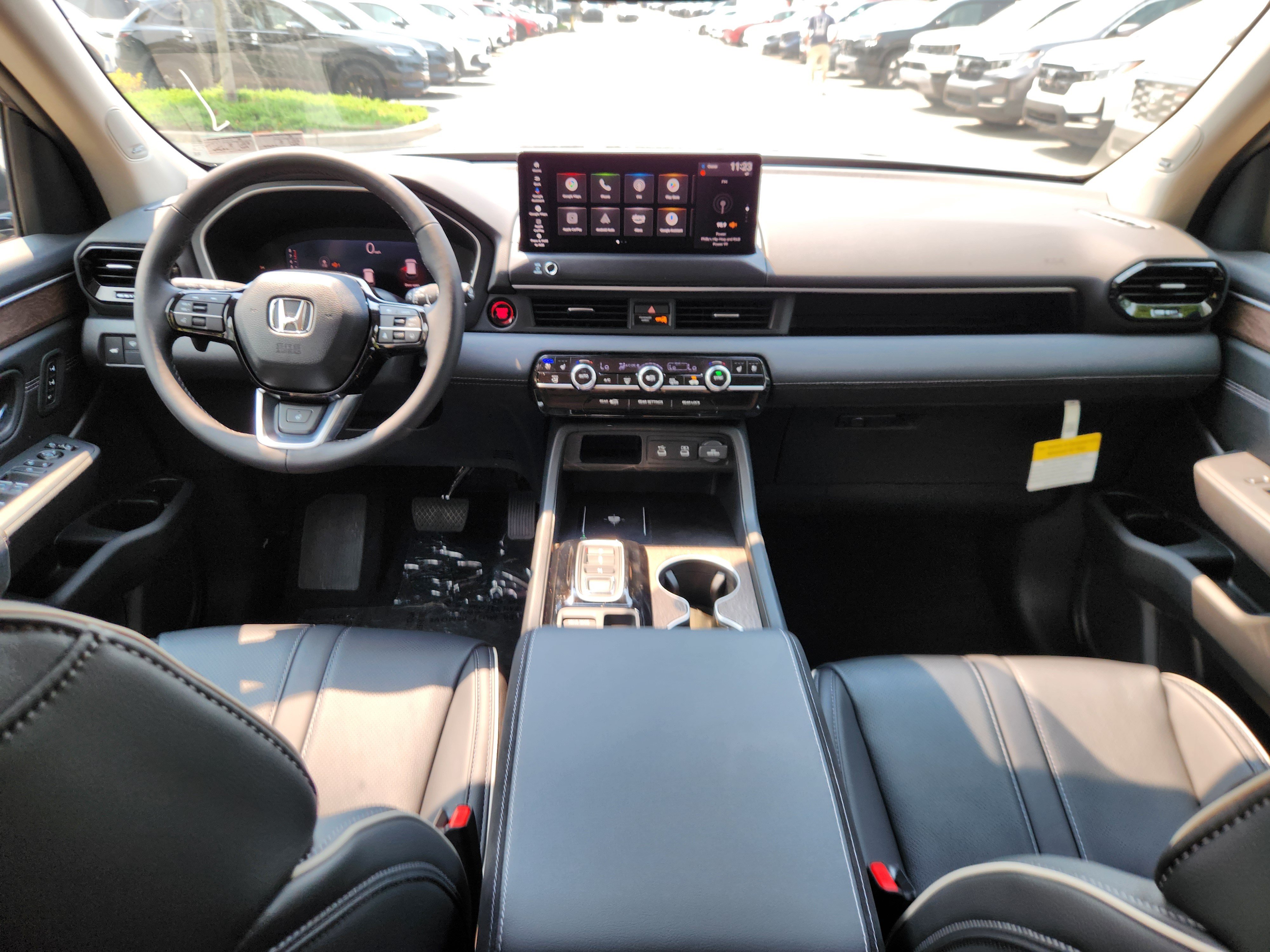 New 2026 Honda Pilot Elite image 7