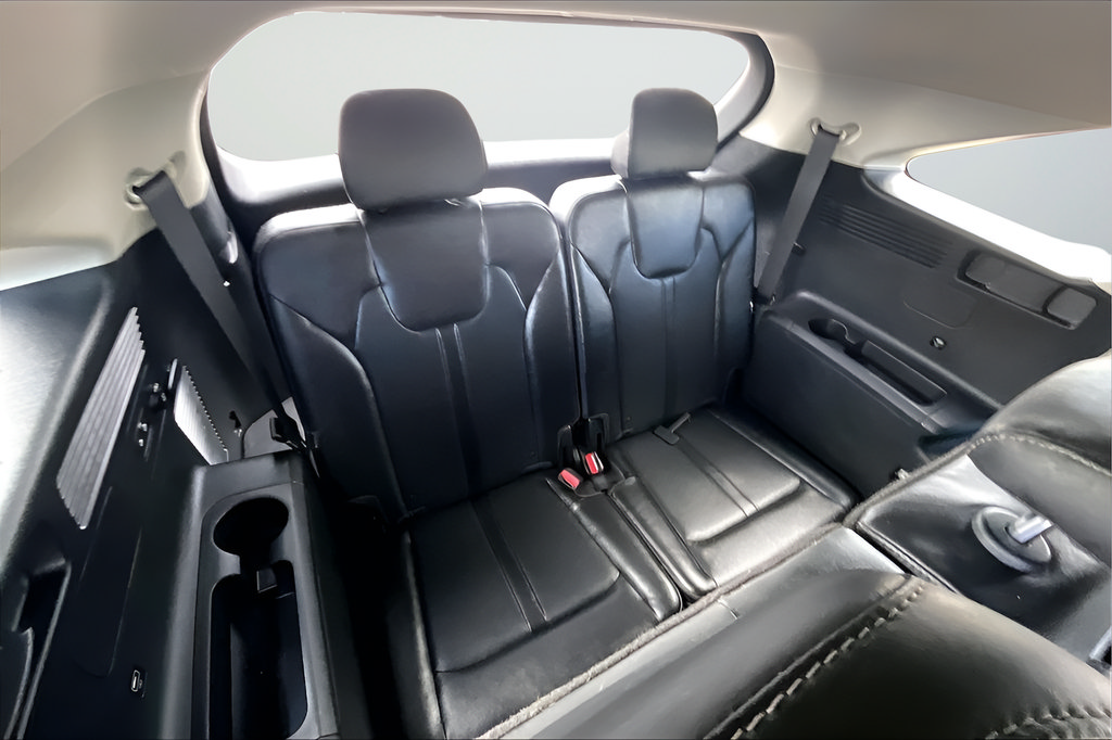 Used 2022 Kia Sorento S AWD/4WD image 30