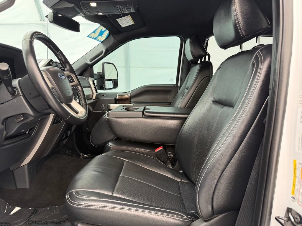 Used 2022 Ford F350 Lariat w/ Tremor Off-Road Package AWD/4WD image 13