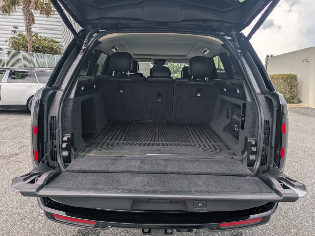 Used 2023 Land Rover Range Rover SE AWD/4WD image 13