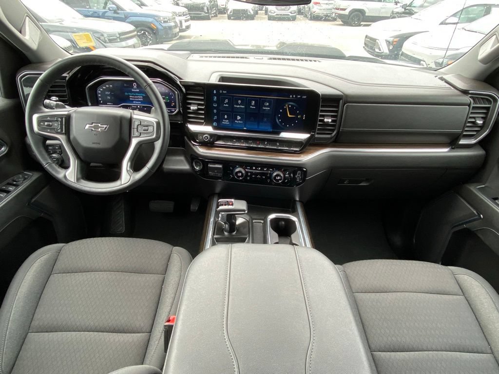 Used 2024 Chevrolet Silverado 1500 LT Trail Boss w/ Protection Package AWD/4WD image 29