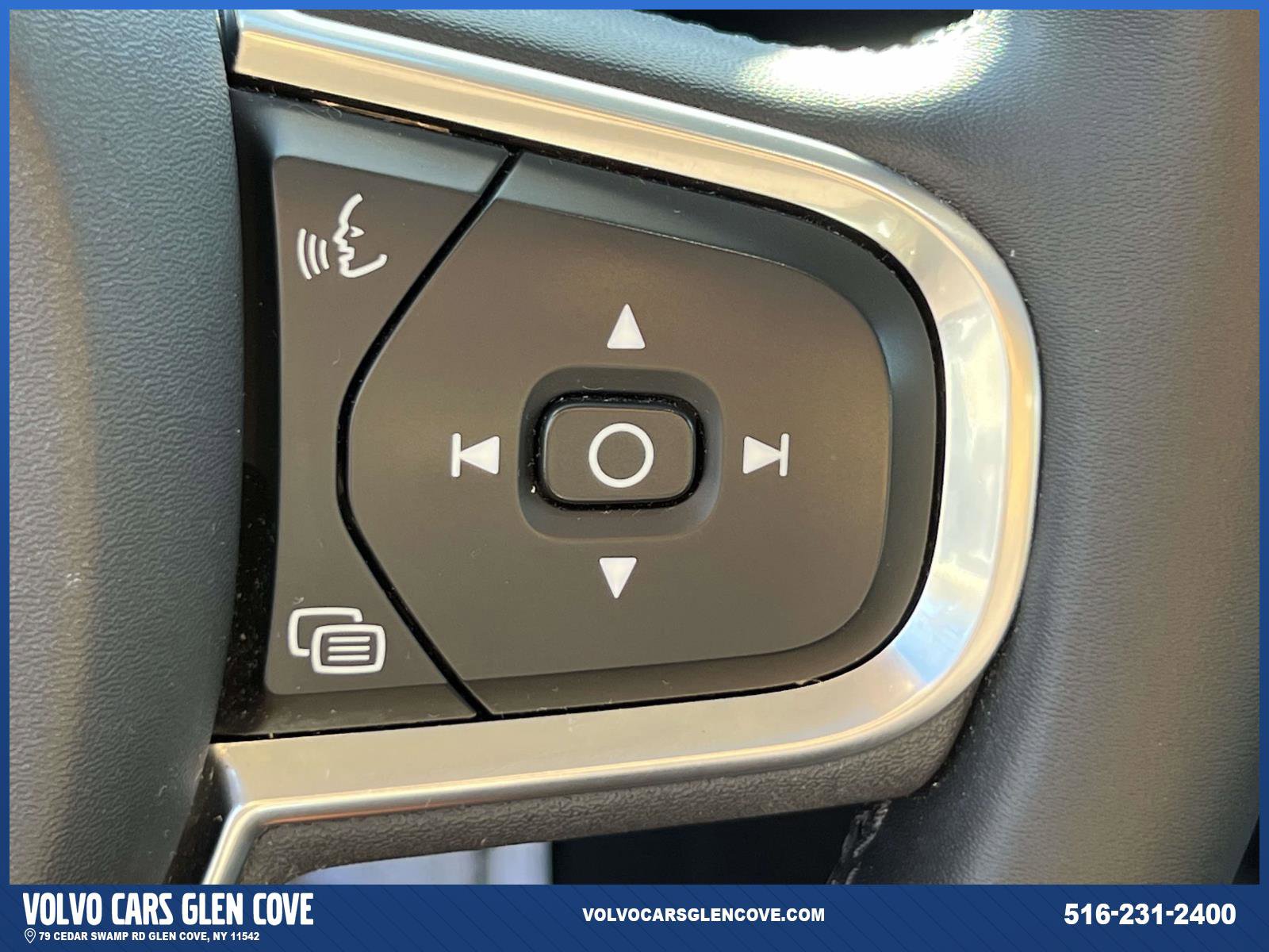 Certified 2023 Volvo S60 B5 Core w/ Climate Package image 21