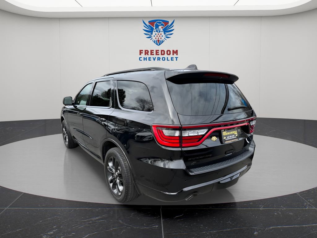 Used 2023 Dodge Durango GT image 4