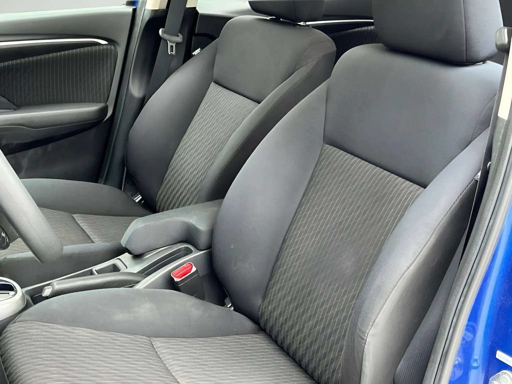 Used 2019 Honda Fit EX image 28