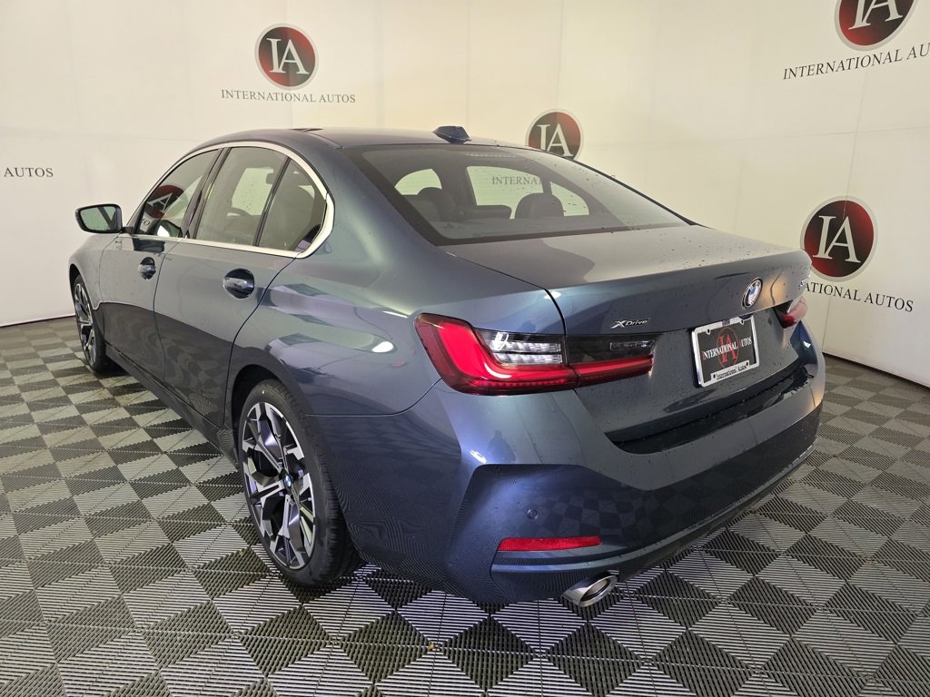 Used 2025 BMW 330i xDrive Sedan w/ M Sport Package image 7