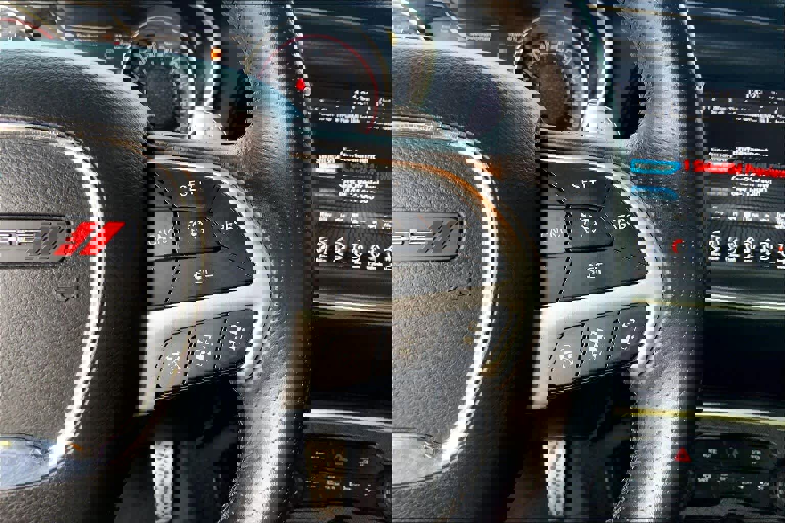 Used 2017 Dodge Challenger R/T Scat Pack w/ Dynamics Package image 21