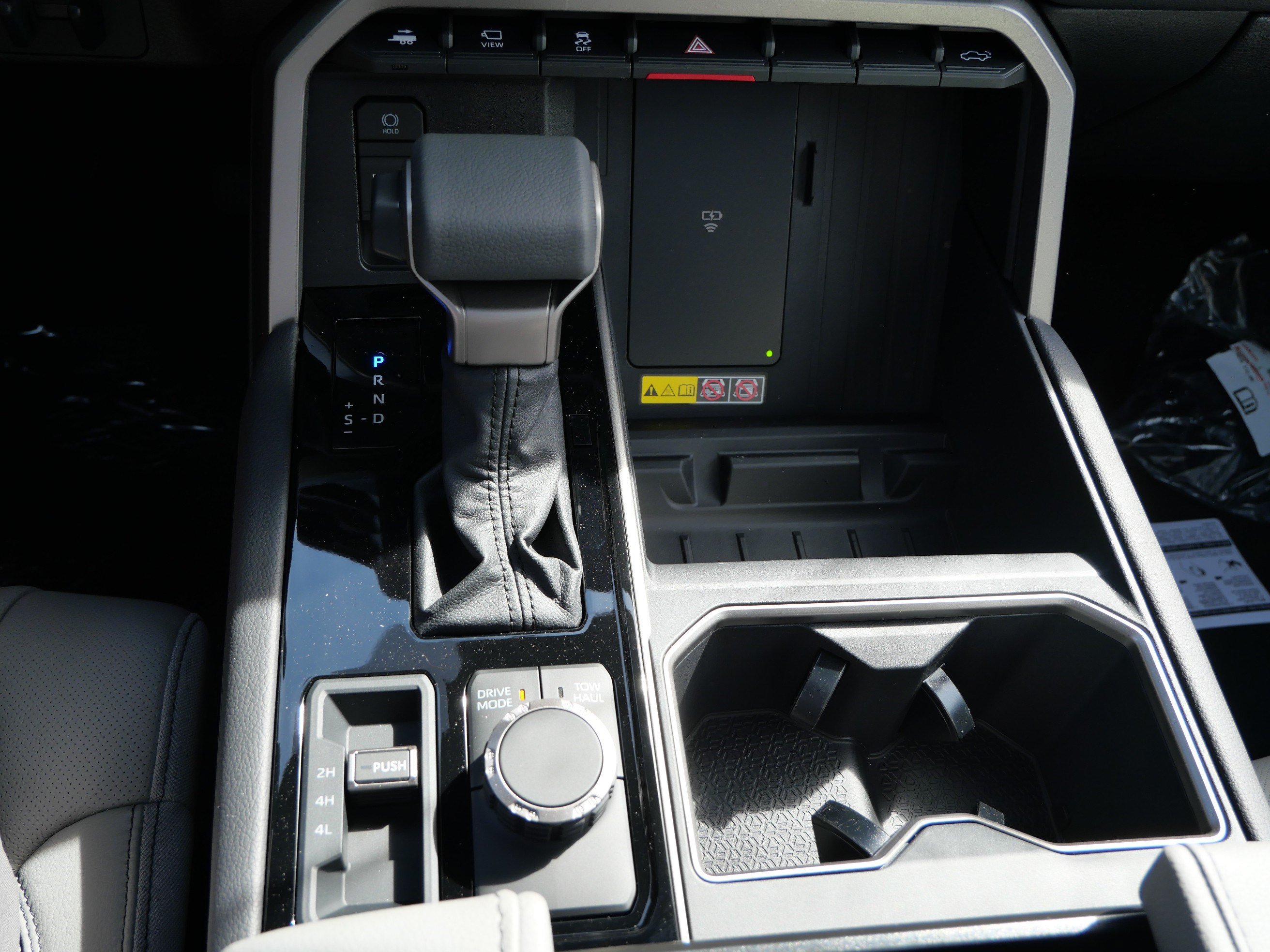 New 2026 Toyota Tundra Limited AWD/4WD image 13