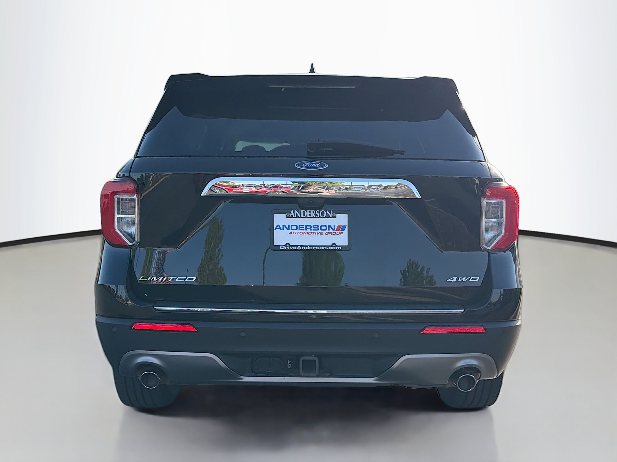 Used 2022 Ford Explorer Limited w/ Limited Technology Package AWD/4WD image 18
